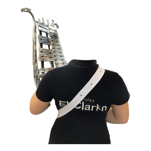 cargador o correa para lira de banda marcial fabricado en material charol color blanco por musicales el clarin