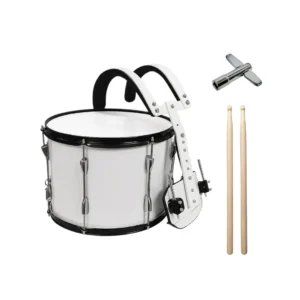Timba blanca de 18 pulgadas con arnés, baquetas y llave de afinación, diseñada para bandas músico marciales, distribuida por Musicales El Clarín.