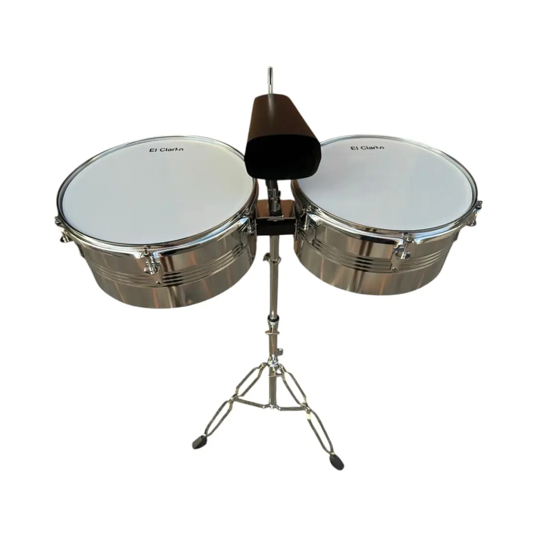Timbales de 13 y 14 color plateado pulgadas El Clarín con campana y baquetas para banda marcial, distribuidos por Musicales El Clarín.