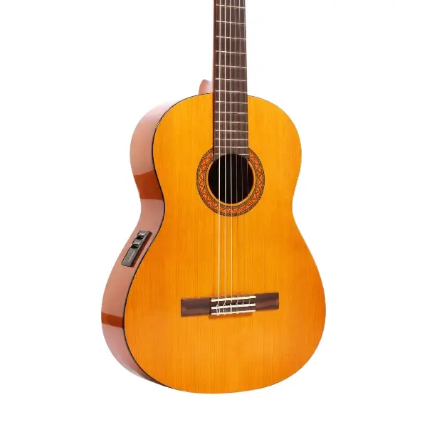 Guitarra electroacústica Yamaha CX40 (1) Guitarra electroacústica Yamaha CX40