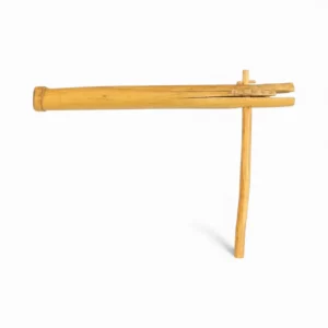 la-matraca-en-madera-el-clarin